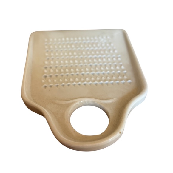 Vintage Ceramic Grater - Picture 5 of 6
